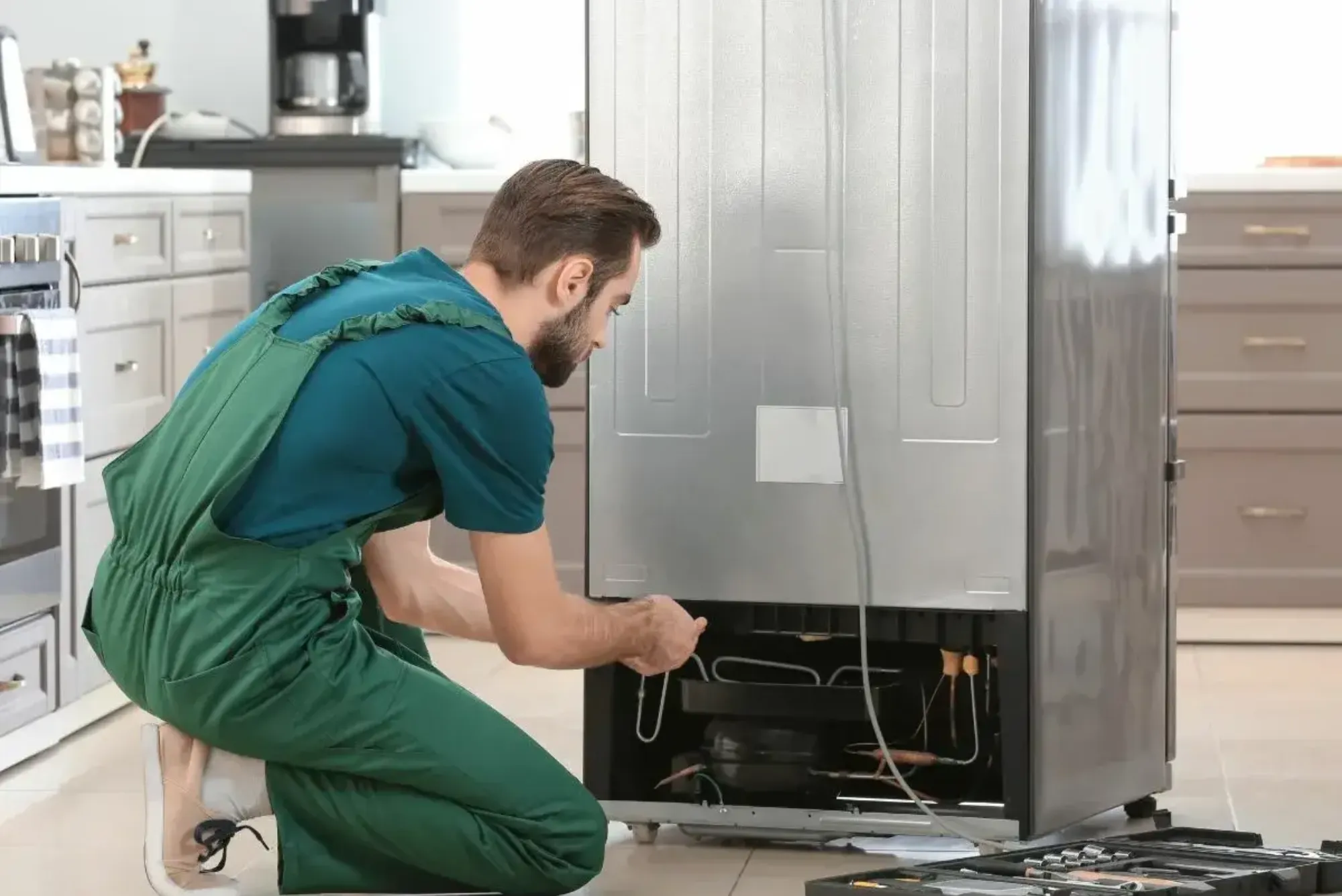 Fridge Repair in Jumeirah – Pro Tips for Choosing Right