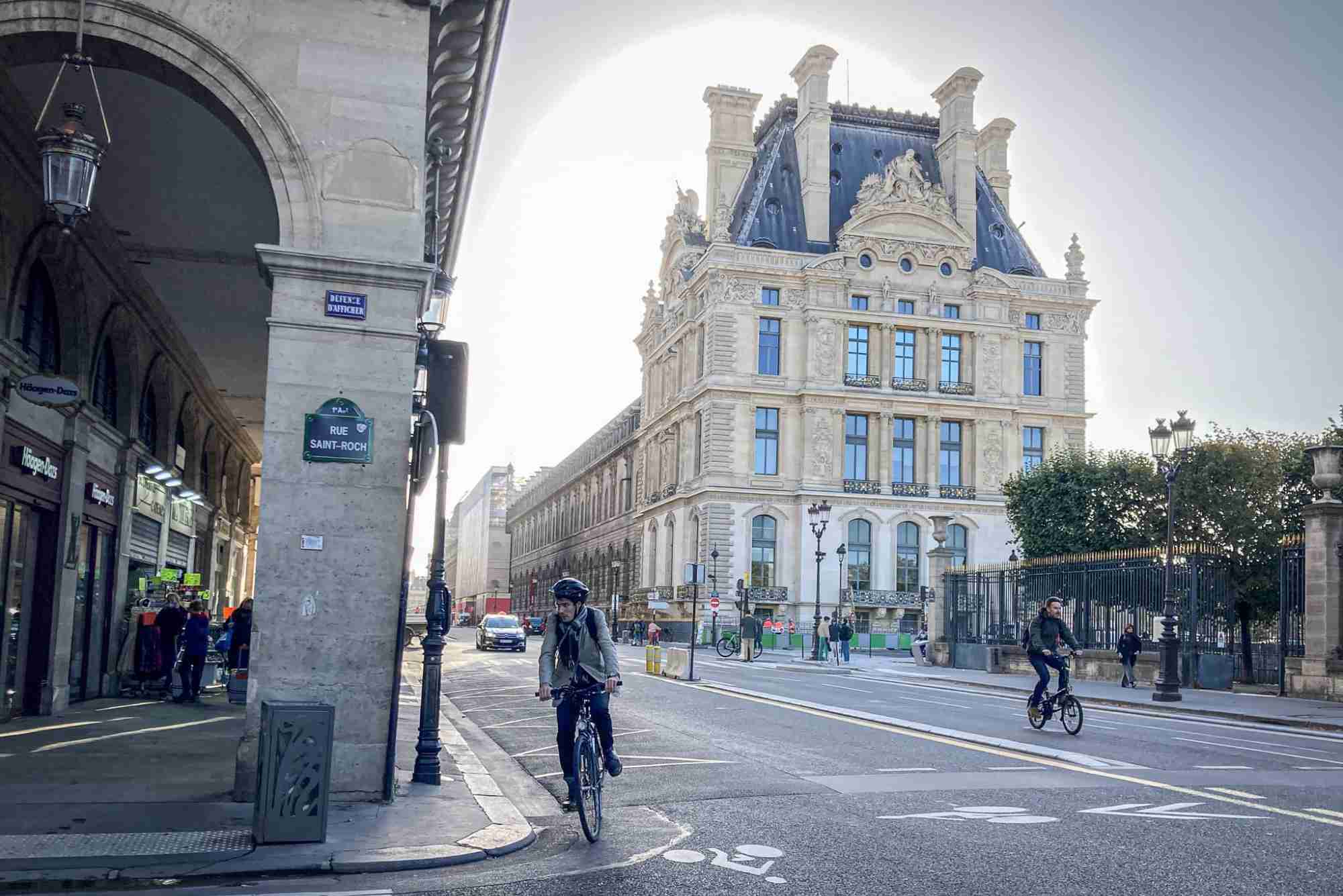 Paris France Rue de Rivoli shopping checklist